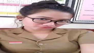 Bokep Indo Karyawan Toko Baju Ditelanjangin Bos